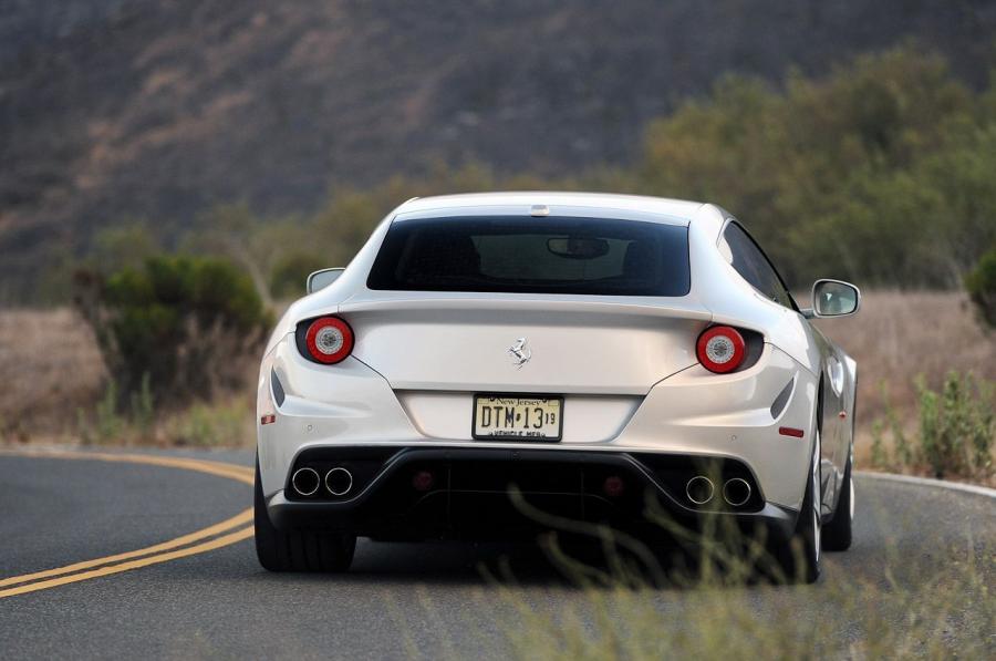  Ferrari FF 2013 года  (фото 61 из 69)